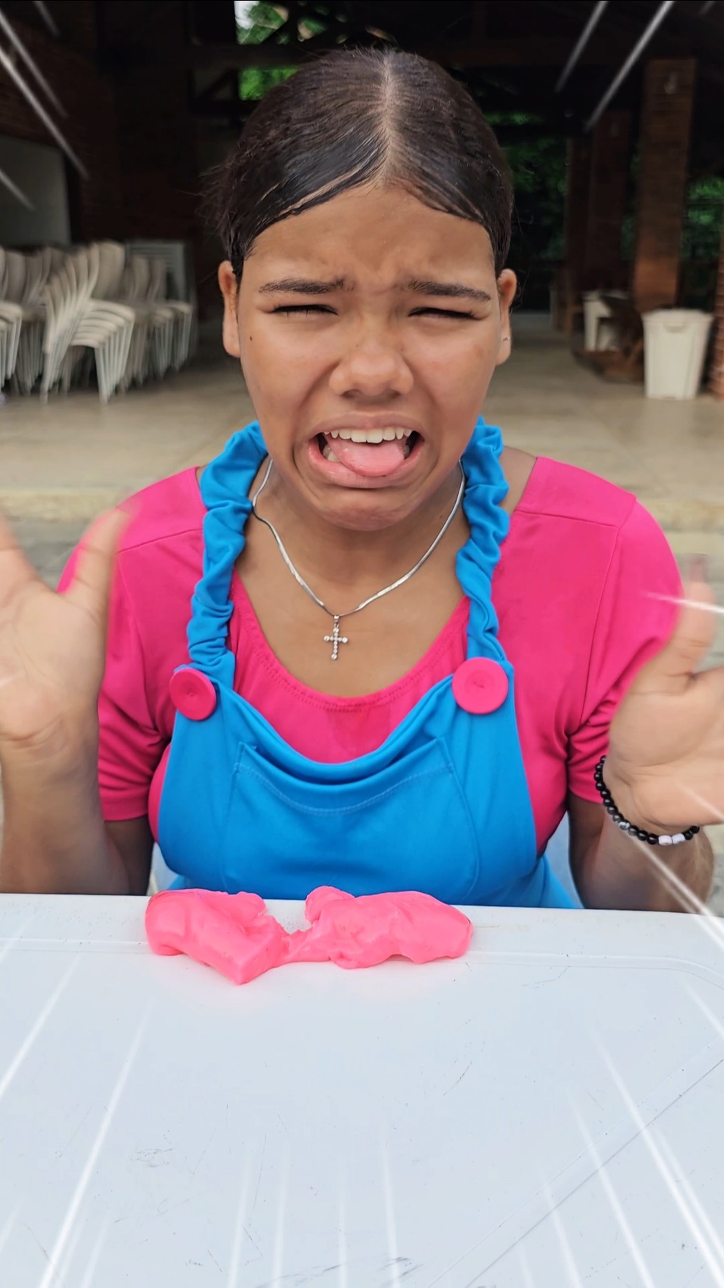 Comendo cocô do Monkey ??? #funnyvideo #viralvideo #viralvideo #shorts