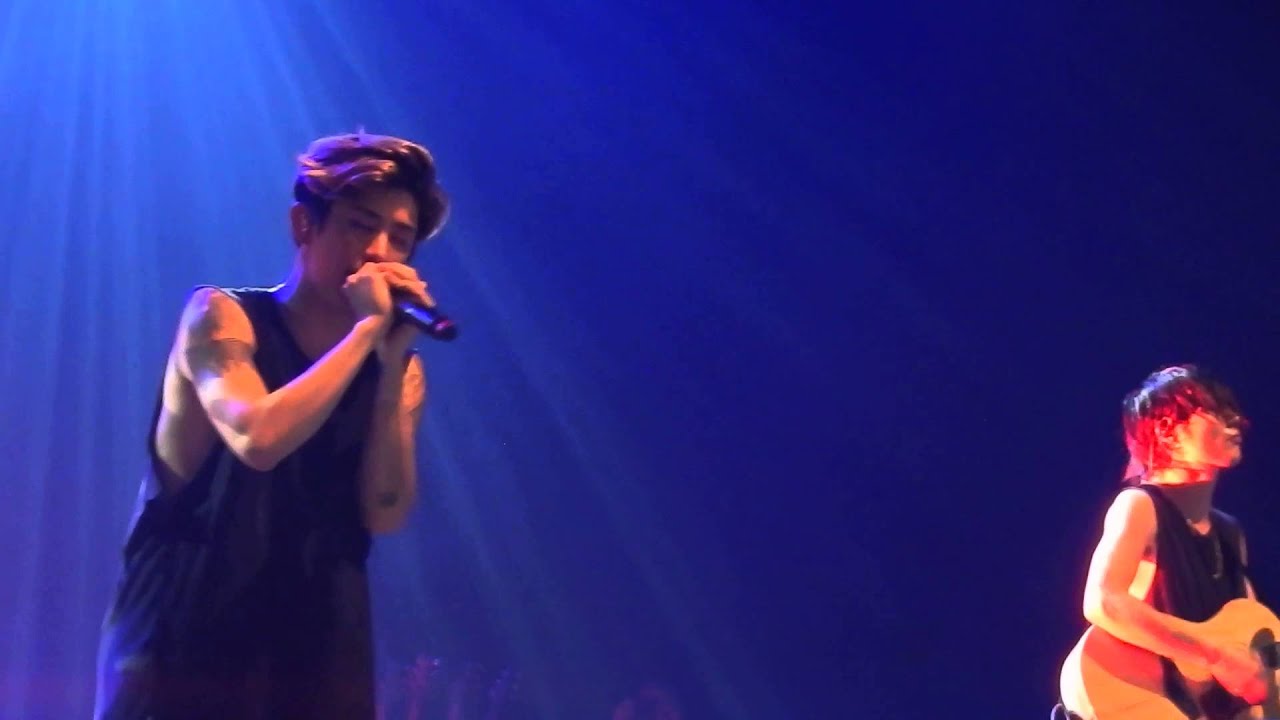 One Ok Rock @L'Olympia, Paris, Be The Light, Dec21, 2015 - YouTube