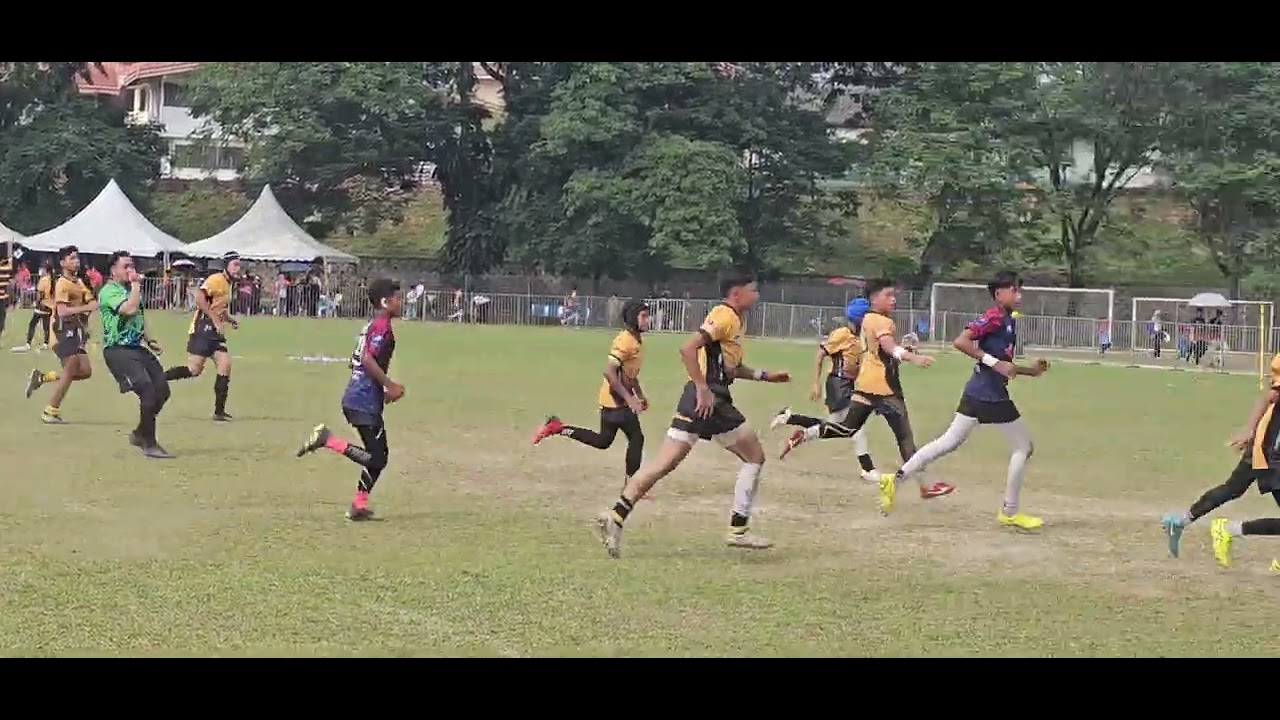 Cobra 10s Mini U13 Cobra Black vs Tamuri Otter