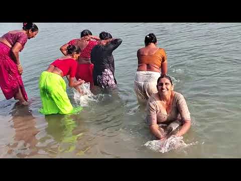 aunty bath in river