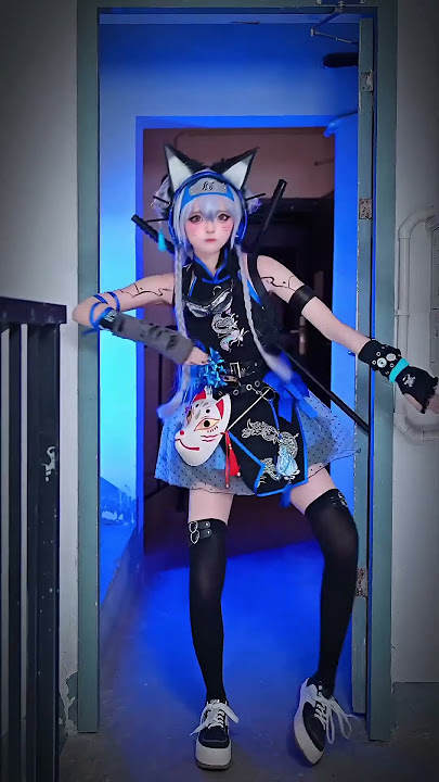 Blue Kunoichi Ninja