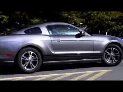 regular-car-reviews-2013-ford-mustang-v6