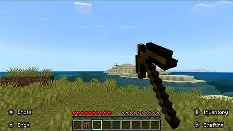 how to make a wooden pickaxe in minecraft