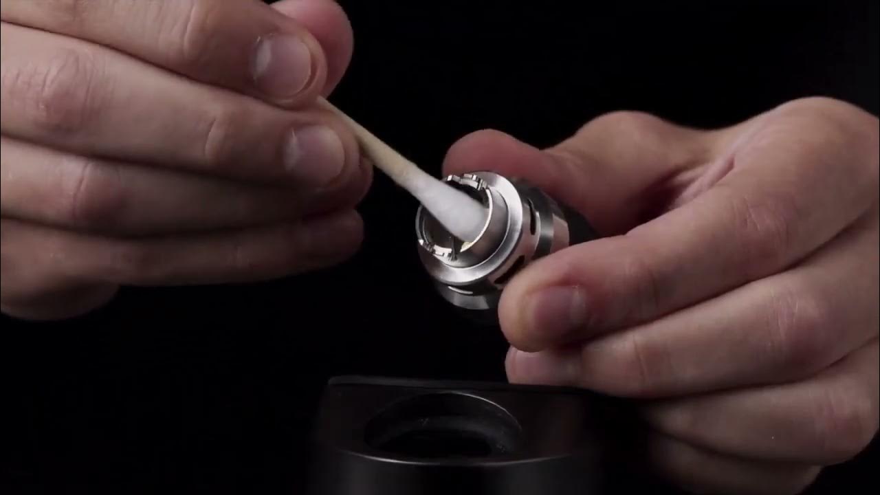 How to Clean the Puffco Peak Pro - YouTube