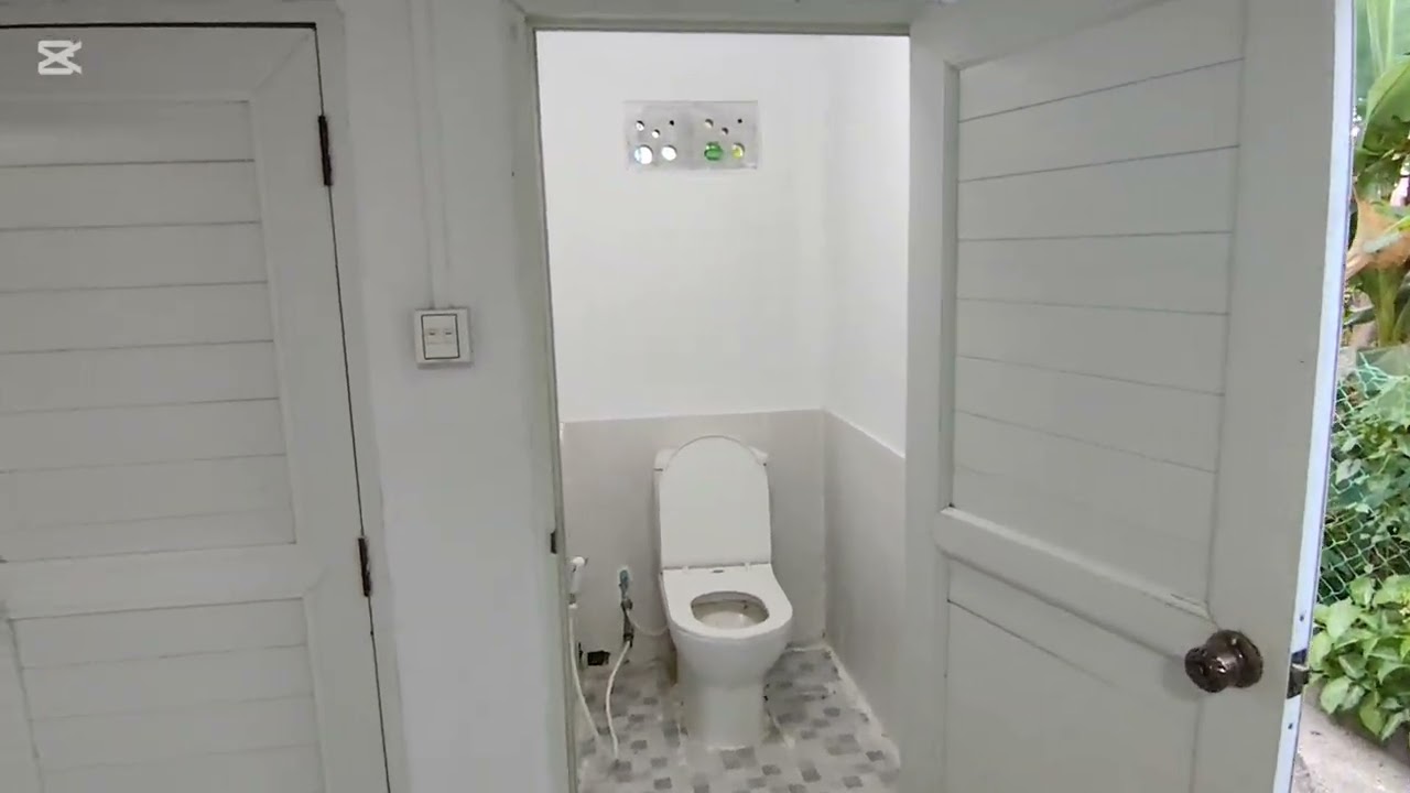 ရွှေပြည်သာ ၈ ရပ်ကွက် တိုက်ခံအိမ်အရောင်း