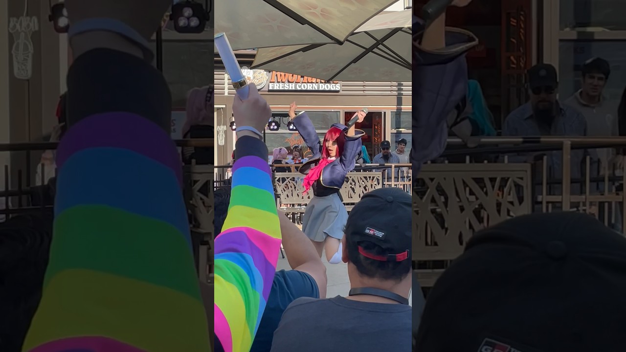 Oshi no Ko “Sign wa B” Kana Arima Cosplay Performance