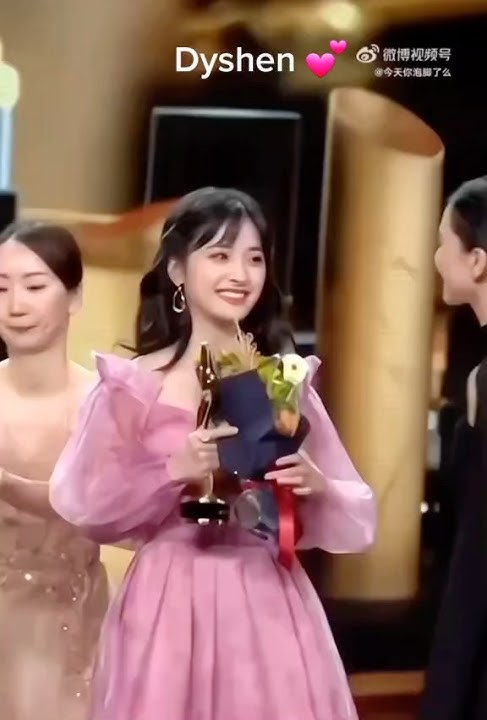 Dyshen is soo cute 🥰 #dylanwang #shenyue #dyshencouple #meteorgarden