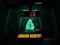 Penampakan Hantu di Spion Tengah—Cerita Sebenarnya