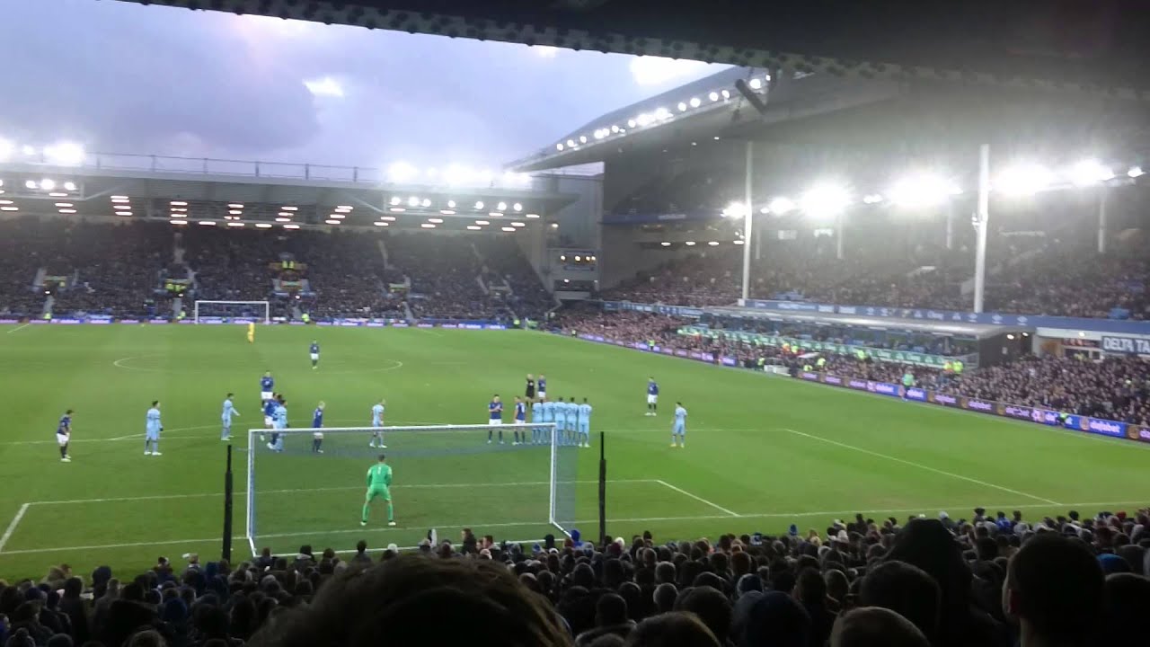 Ross Barkley Freekick. Everton vs Manchester City