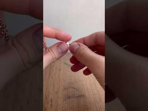 Браслет метелики з фіанітами медична сталь позолота (x021), видео 1