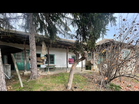 Property video tour thumbnail