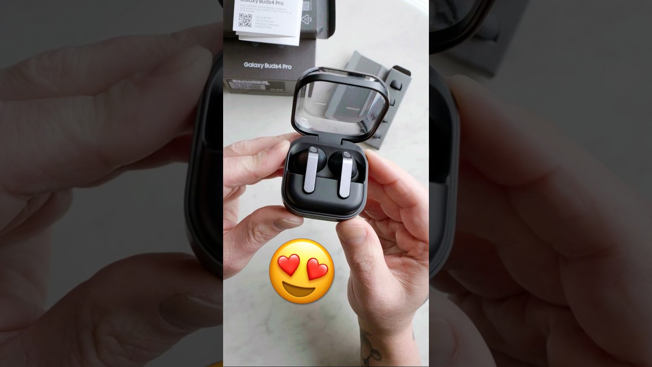 Unboxing the Galaxy Buds 4 Pro! - YouTube