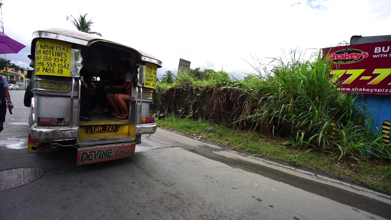 Philippines, jeep ride from SM City San Jose Del Monte to Robinsons Novaliches