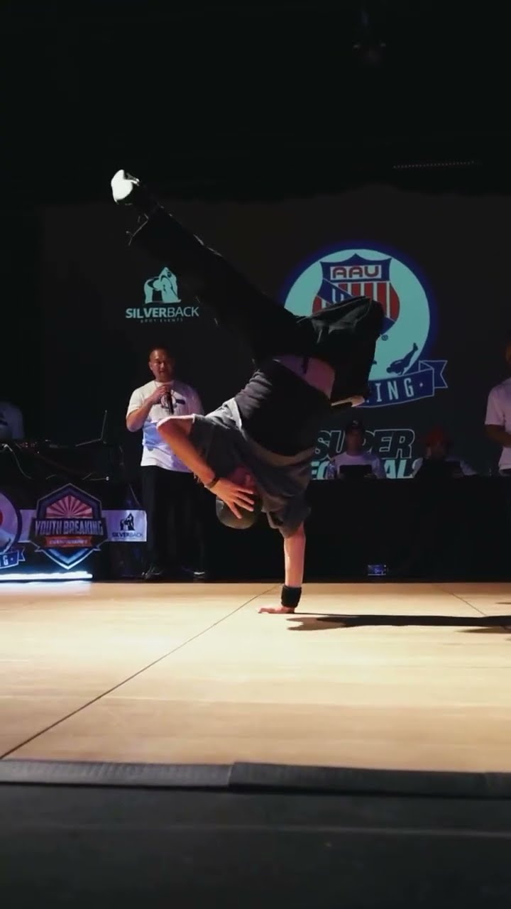 Kojak Vs J-Wolf- Footwork Top 16 - Force Of July - Full