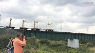 信楽高原鉄道に保守用車両走る