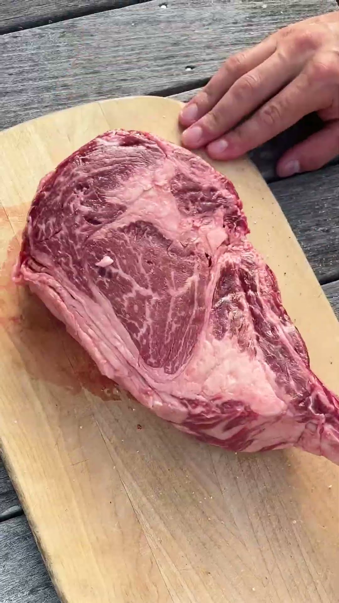 Grilled Tomahawk Steak