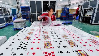De la fábrica a la mesa: Proceso de producción de cartas de Poker