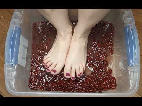 ASMR, Feet- Red Kidney Beans