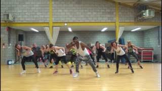 Daddy Yankee - Hula Hoop | Zumba Fitness