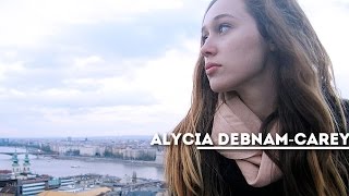 alycia debnam-carey | diamonds/chandelier
