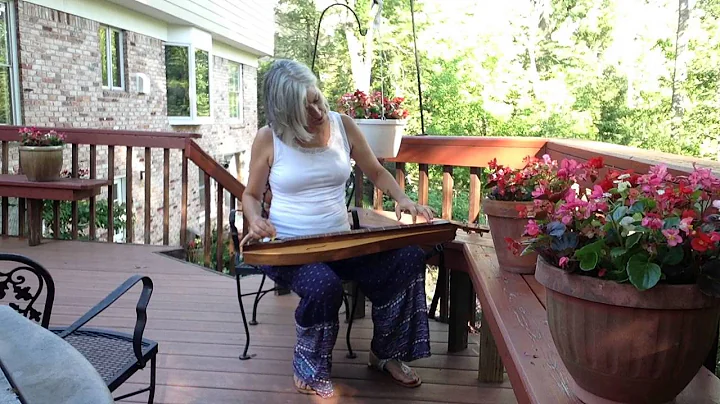 Celtic tunes on Mountain Dulcimer by Linda Jane Sack