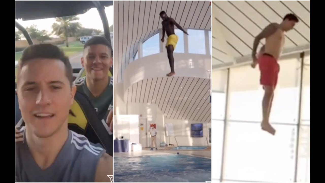 Manchester United players do some spectacular free dives in Dubai
