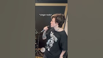 Singer is SHOCKED when he lets a girl sing his part at band practice 😳🔥 #rockmusic #rockband #emo