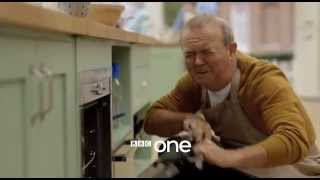 Ian Hislop & Paul Merton in: THE GREAT BRITISH NEWS OFF