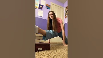 What level are you? 😜 #dancingcousins #ballerina #point #dance #can #splits #stretch