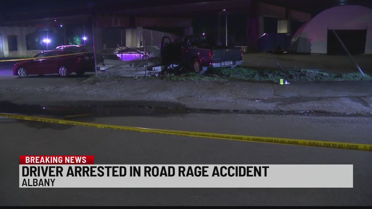 Driver arrested in road rage incident - YouTube