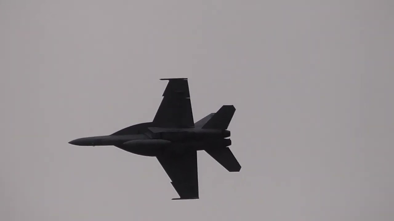 Multiple F-18 takeoffs from Oceana NAS