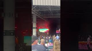Caleb Shomo of @BEARTOOTHband, song In Between, Summer Of Loud Fest 2025, Xfinity Center