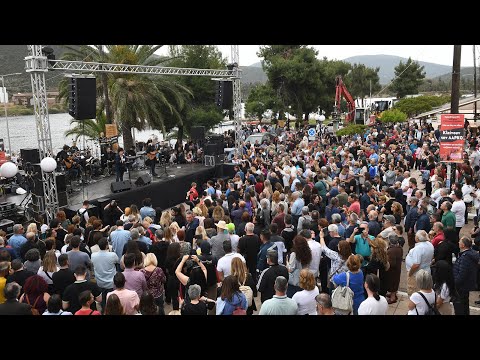 Συγκλονιστικές στιγμές στη συναυλία στη Λάρυμνα: «Πάγωσε η τσιμινιέρα»