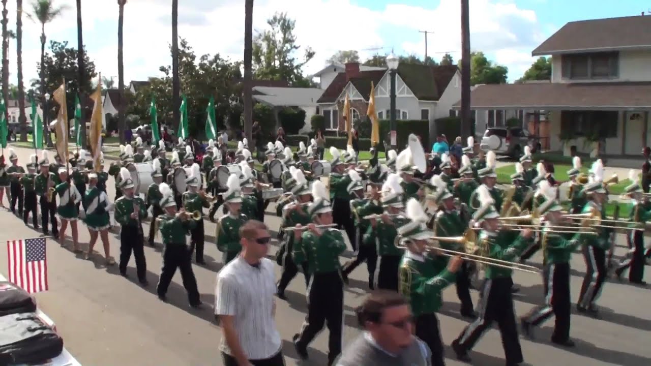 Moore MS - On the Street - 2010 Loara Band Review