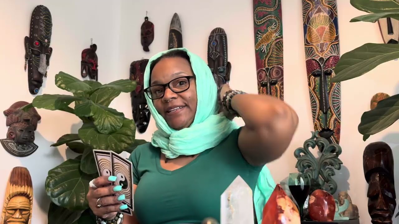 THEY SAY HE IS AROUND THE JOB SLEEPING WITH MEN‼️ LADIES MUST WATCH