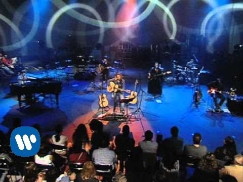 Por el boulevard de los sueños rotos (acustico) video