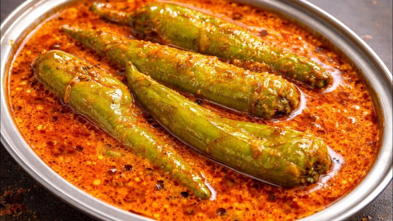 ये हैदराबादी मिर्च का सालन ऐसे बनाओगे तो सब्जी कोई नहीं खायेगा 🥳😇!! Dahi Wali Mirch !!  