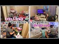 Kids Bedroom Clean and Organize// organize and declutter with me// clean with me