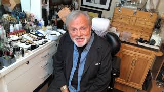 How To Use Joe Blasco's AMAZING Cream Matte Eye Shadows (A Hollywood Fave) screenshot 4