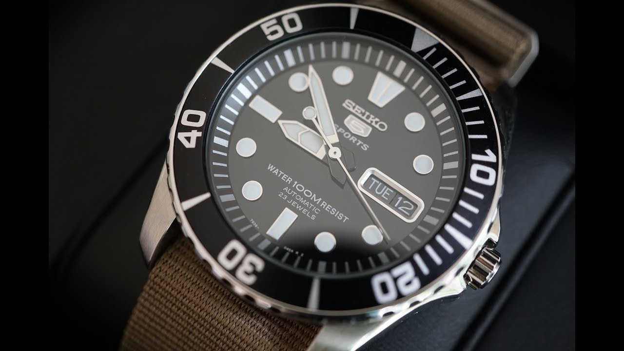 An Excellent Everyday Japanese Automatic Dive-Style Watch Under $150: The  SEIKO 5 SNZF17 Sea Urchin - YouTube