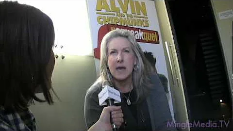 Chipmunks 2 DVD Release Party Interview: Betty Tho...