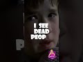 I see ded people!