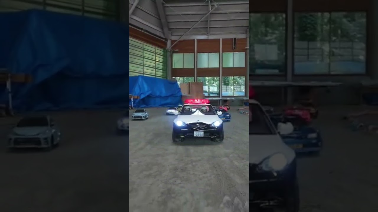 パトカーのお仕事