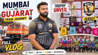 Mumbai Se Gujarat Tak Ka Safar 😍 | Trophy Unveil & Team Draw Vlog