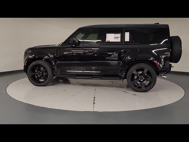 2026 Land Rover Defender 110 V8 TX Friendswood, Pearland, Houston