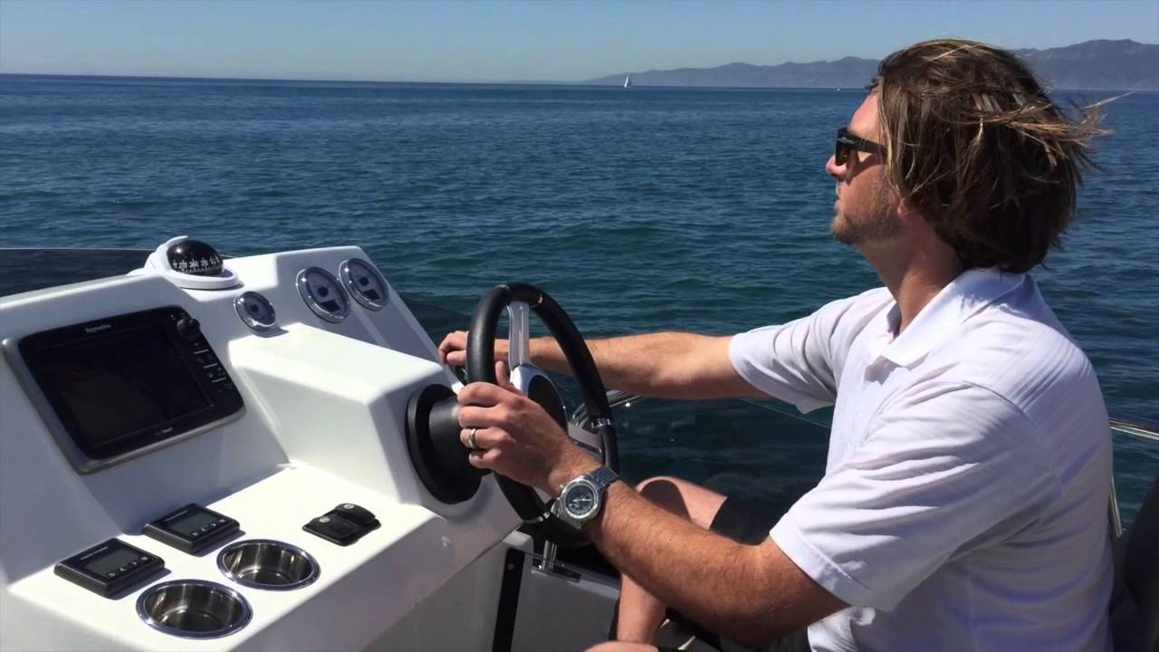 Driving the Velasco 37f Powerboat By: Ian Van Tuyl