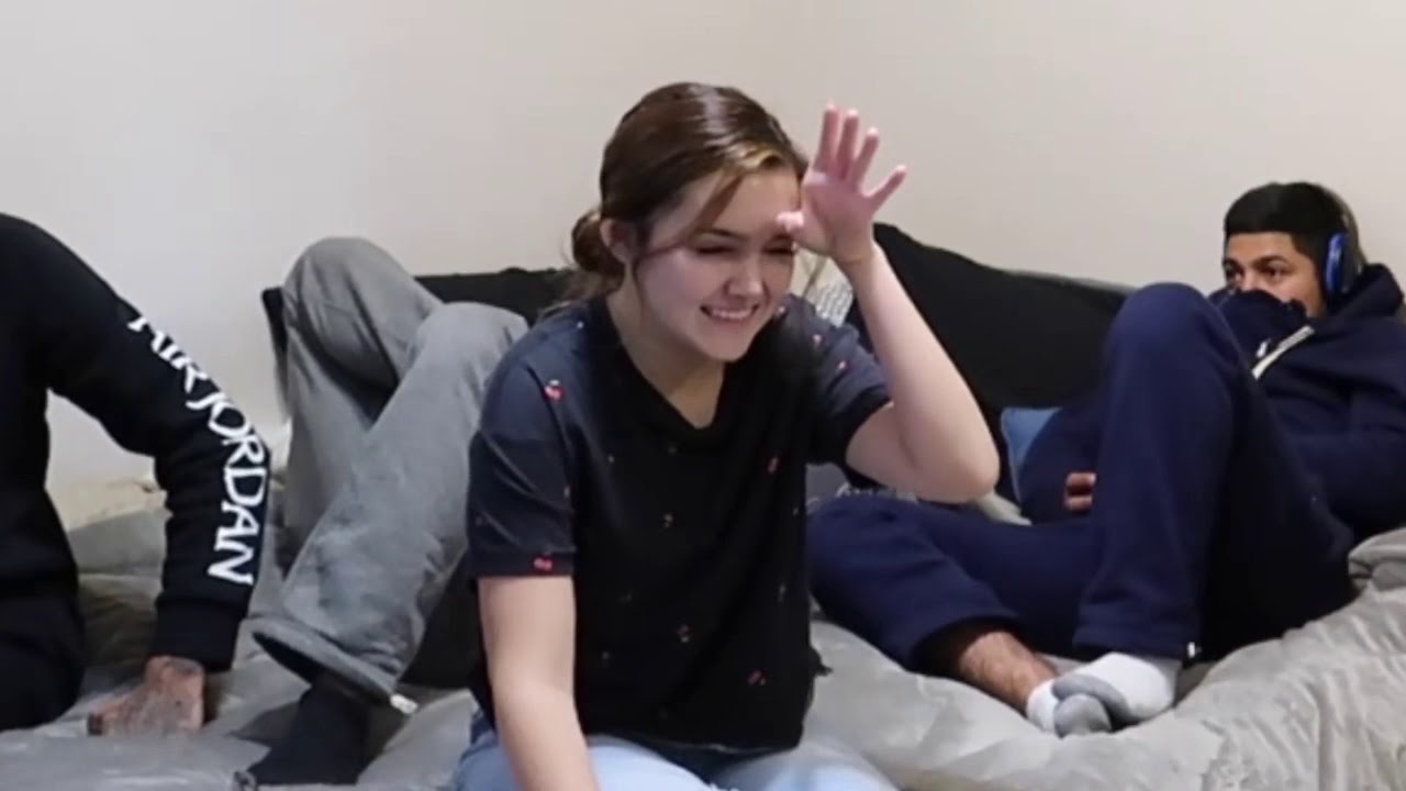 smelling fishy prank on big brothers !! | VLOGMAS DAY 3 2019