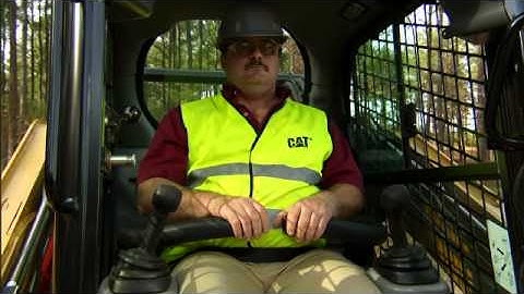 Cat® Skid Steer and Compact Track Loader Safety & Operating Tips: Part 2 - Safety