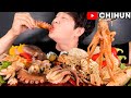 POPULAR SEAFOOD BOIL IN BLOVES SAUCE | GIANT & BABY OCTOPUS, ABALONE, FISH EGGS EATING SHOW MUKBANG