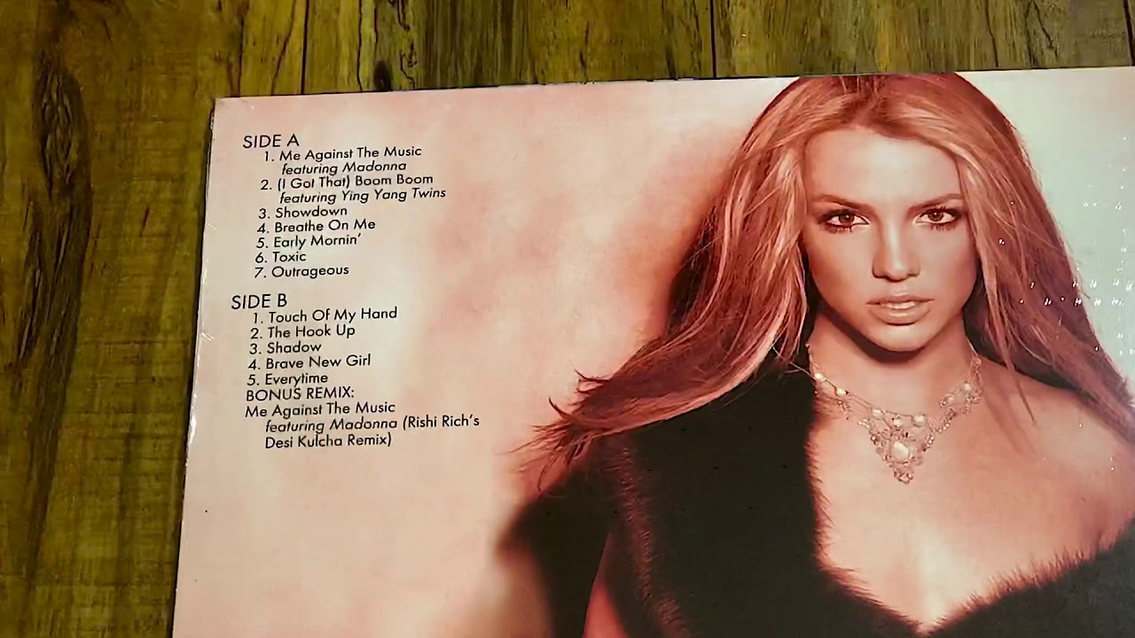 Britney Spears In The Zone Unboxing Vinyl Record Exclusive Urbanoutfitters Britneyspears Youtube